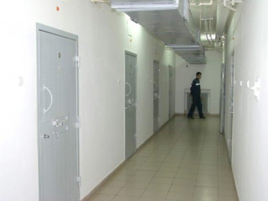 Două ţepare, săltate de poliţişti